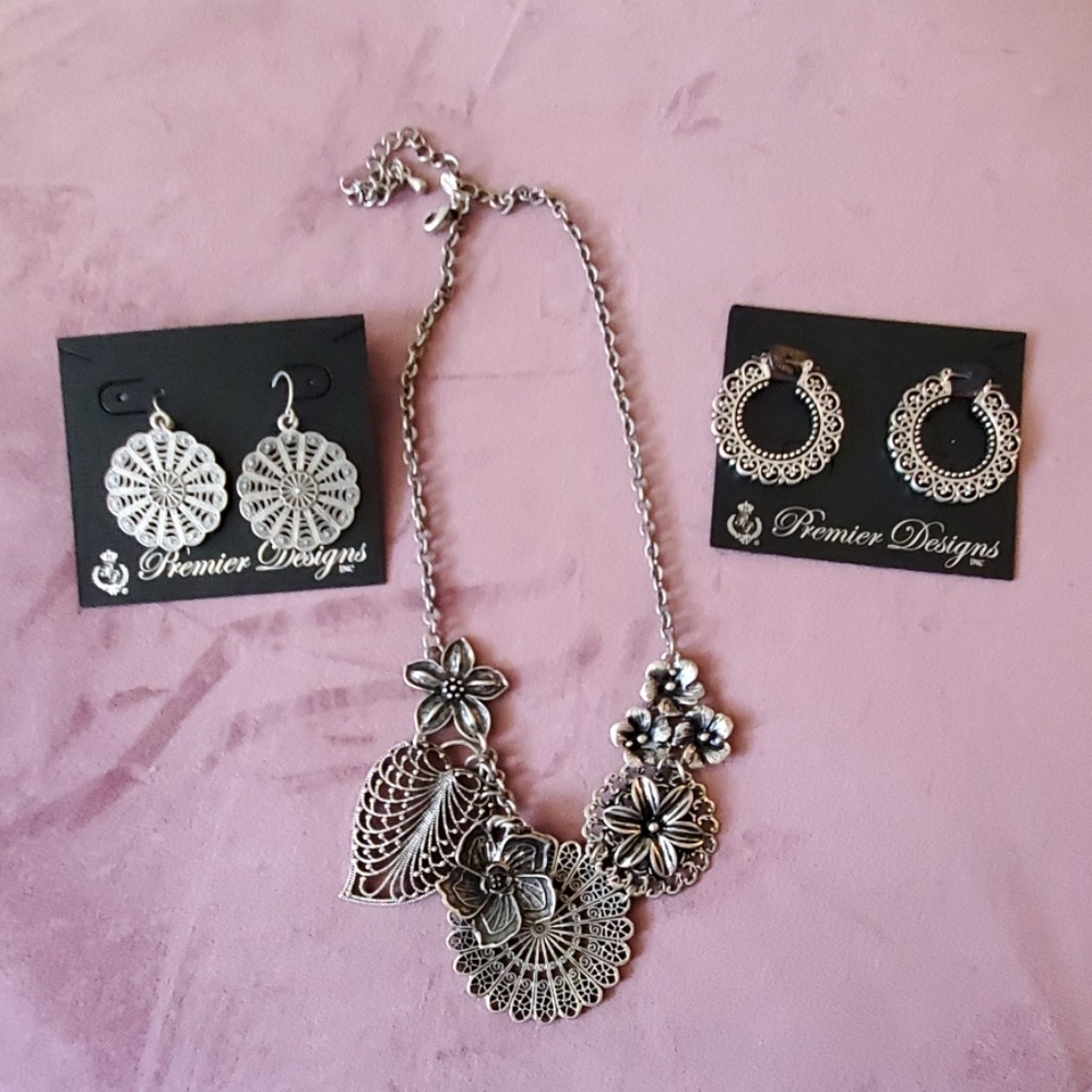 Premier Designs necklace & earrings